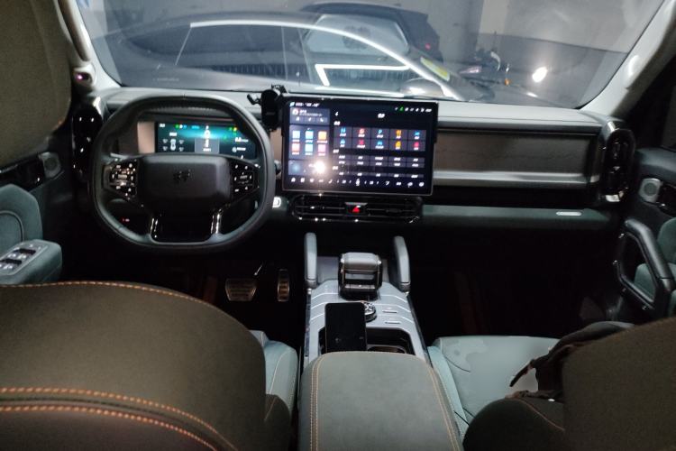 Used JETOUR Traveler 2023 2.0T All-Wheel-Drive CrossPRO