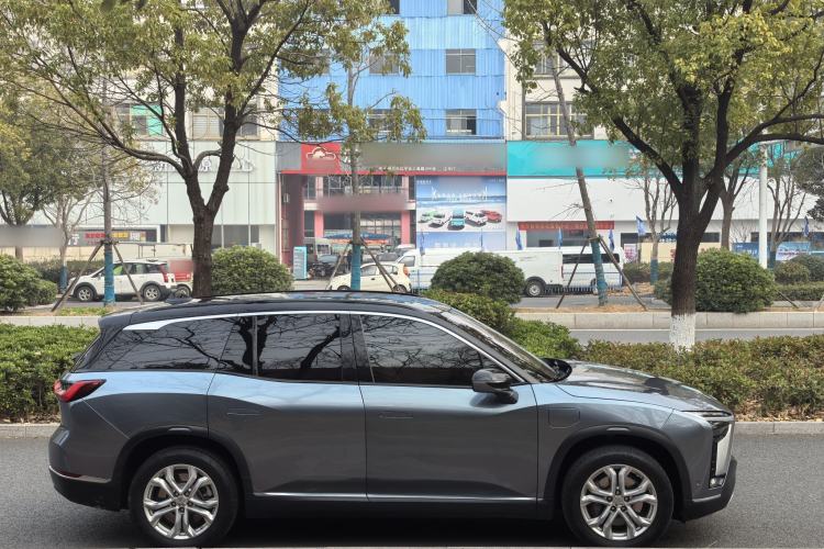 Used Nio ES8 2020 415 km Range 6-Seater Version