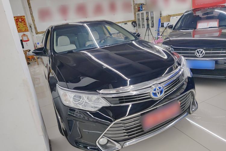 Used Toyota Camry 2015 Dual-Engine 2.5 HG Luxury Navigation Edition
