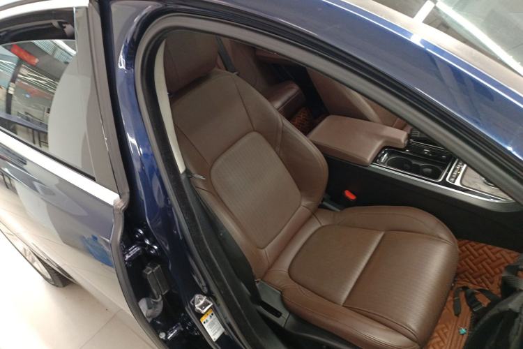 Used Jaguar XFL 2018 XFL 2.0T 250 PS Luxury Edition
