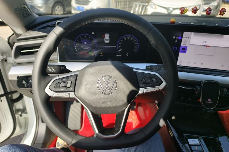 Used Volkswagen Lamando 2025 Lavida L 280TSI DSG Spicy Edition
