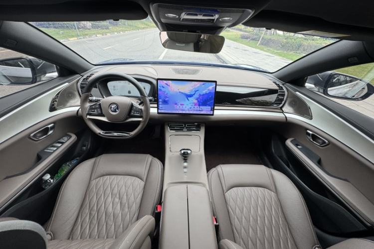 Used BYD Han 2025 DM-i 125KM Prestige Model
