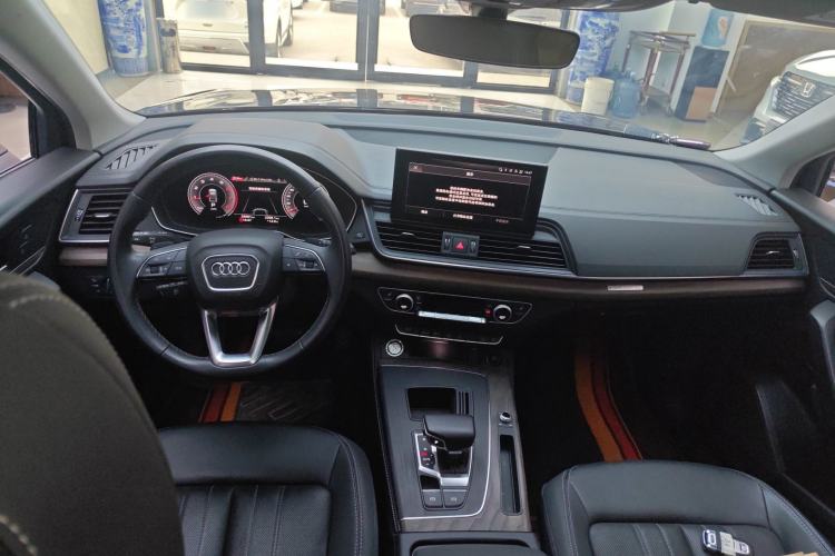 Used Audi Q5L 2022 40T Luxury Elegant Model