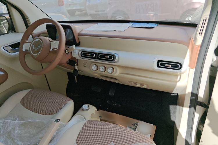 Used Wuling Hongguang MINIEV 2024 3rd Generation 215km Youth Edition