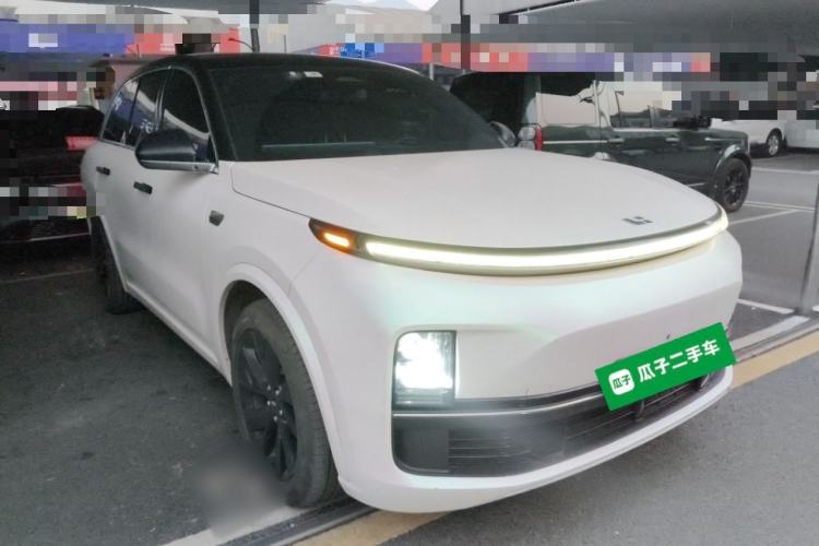 Used Li Auto L8 2023 Pro Model
