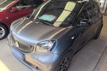 Used smart forfour 2016 0.9T 66 kW Pioneer Edition