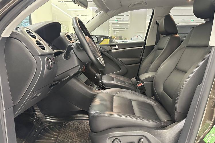 Used Volkswagen Tiguan 2013 2.0 TSI Automatic All-Wheel Drive Luxury Edition
