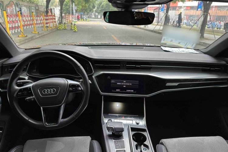 Used Audi A6L 2024 40 TFSI Luxury Dynamic Edition
