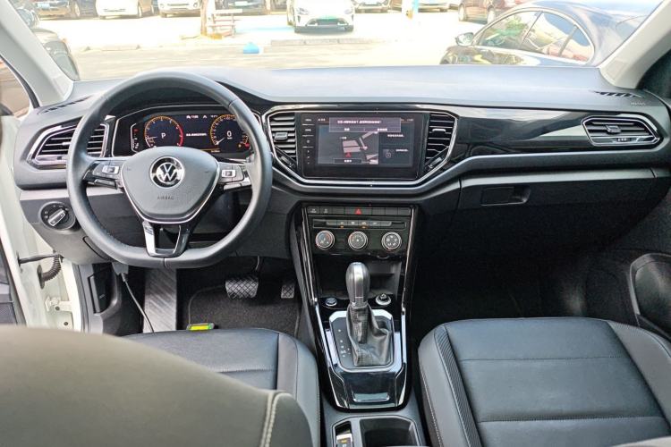 Used Volkswagen T-ROC 2021 280TSI DSG Two-Wheel Drive Comfort Connect Edition
