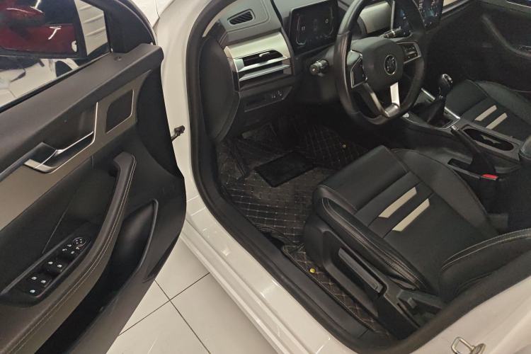 Used BYD Qin Pro 2018 1.5L Manual SmartConnect Fendong Model
