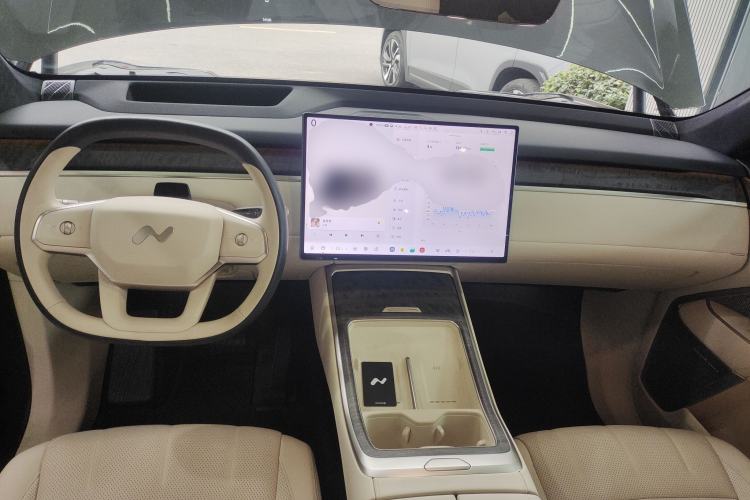 Used ONVO Luxeed L90 2025 Model—Max Six-Seater Version