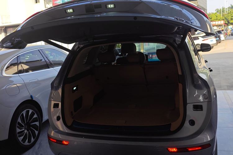 Used Hima AITO M7 2024 1.5T Intelligent Driving Rear-Drive Max Edition 5 Seats
