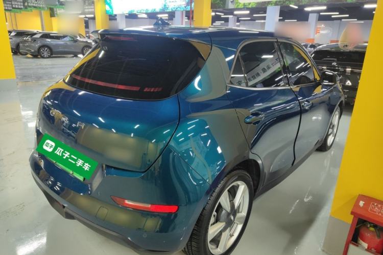 Used ORA Good Cat 2023 401 km Standard Range Luxury Version Lithium Iron Phosphate
