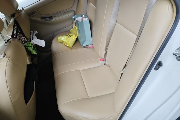 Used Toyota Corolla EX 2013 1.6L Automatic Luxury Edition