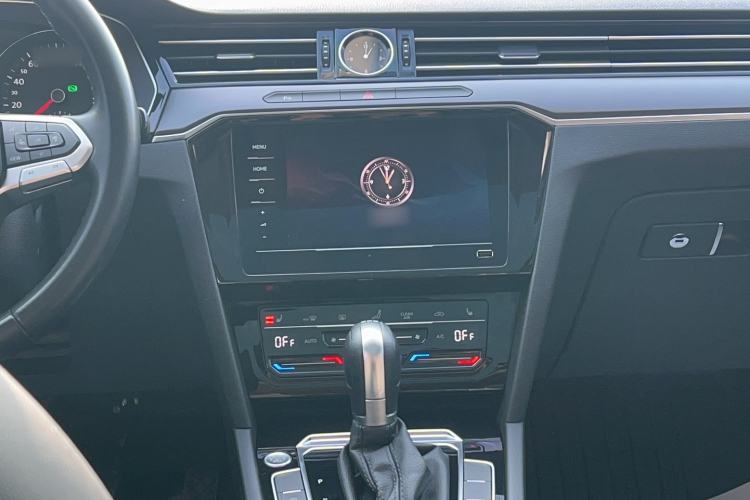 Used Volkswagen Magotan 2020 330TSI DSG Leading Model
