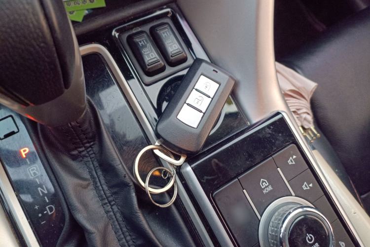 Used Mitsubishi Eclipse Cross 2019 1.5T CVT Two-Wheel Drive Dream Edition China VI Standard