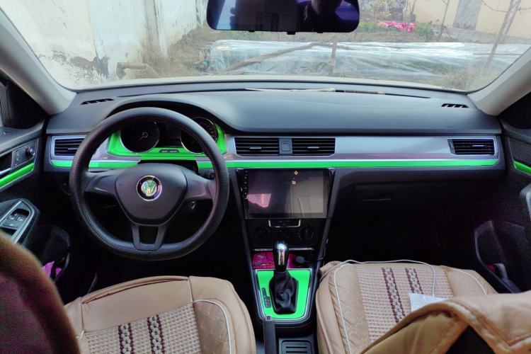 Used Volkswagen Bora 2017 1.6L Automatic Fashion Model