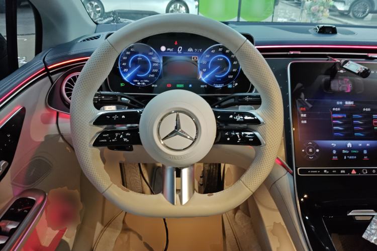 Used Mercedes-Benz EQE 2022 350 First Edition Special Version
