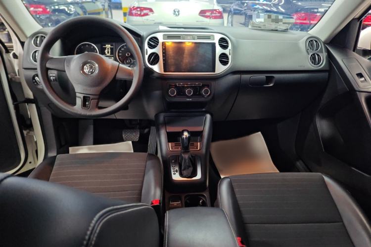 Used Volkswagen Tiguan L 2017 300TSI Automatic Two-Wheel Drive Silk Road Luxury Edition