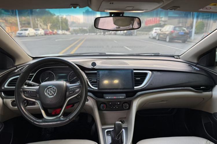 Used Buick GT 2018 15T Dual-Clutch Elite Model China V Standard
