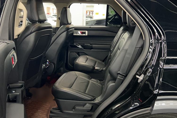 Used Ford Explorer 2020 EcoBoost 285 4x4 Titanium Edition 6 Seats
