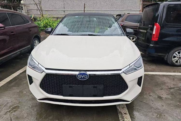 Used BYD e2 2021 Standard Model
