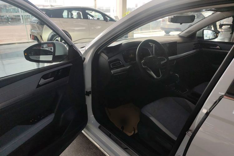 Used Volkswagen Lavida 2023 300TSI DSG Full-Comfort Edition
