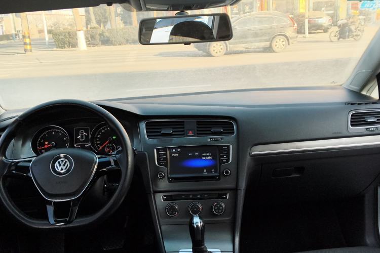 Used Volkswagen Golf 2014 1.4TSI Automatic Comfort Model
