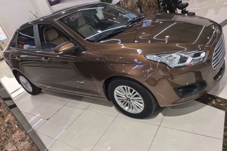 Used Ford Escort 2015 1.5L Automatic Comfort Edition
