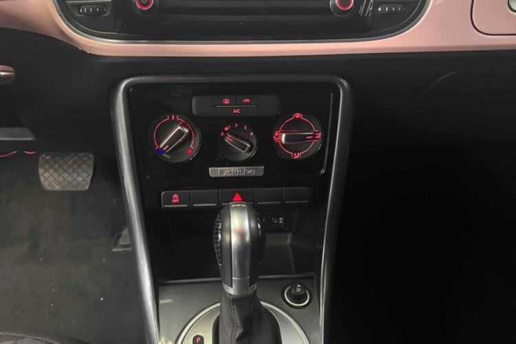 Used Volkswagen Beetle 2018 180TSI Yile Model