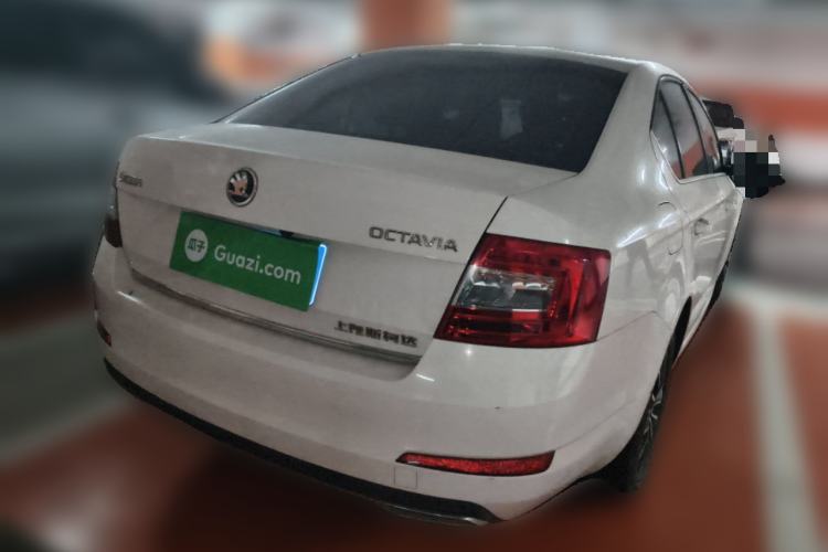 Used Skoda Octavia 2017 1.6L Automatic Smart Drive Edition