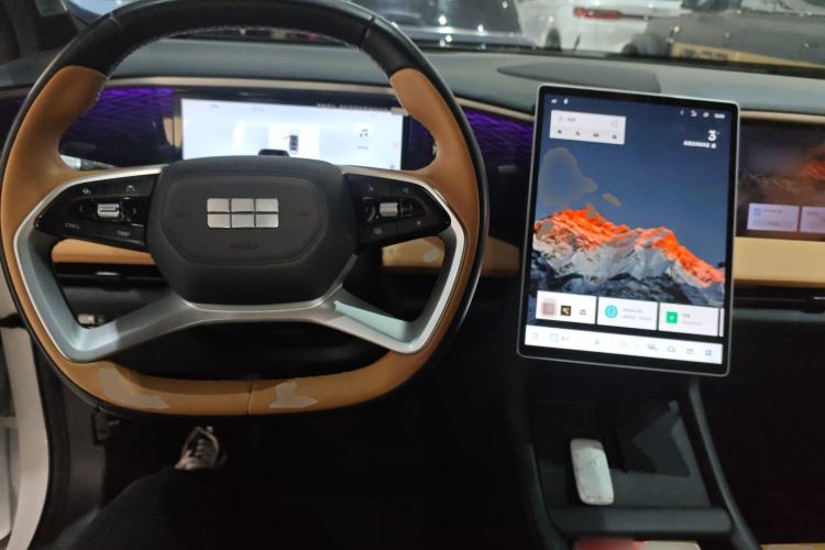 Used  L7 2024 1.5T 115 km Starship Dragon Edition
