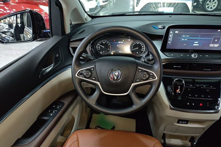 Used Buick GL8 2023 Land Executive Class Smart Enjoyment Model
