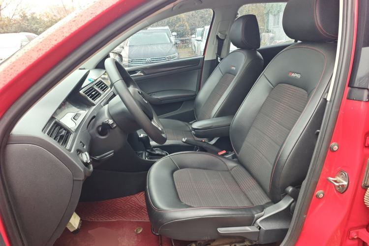 Used Skoda Rapid Spaceback 2016 1.6L Automatic Smart Drive Edition
