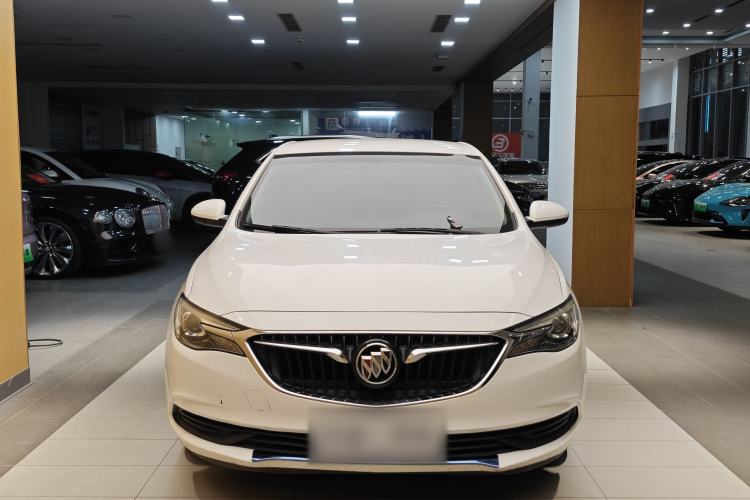 Used Buick GT 2018 15T Dual-Clutch Advanced Model China V Standard
