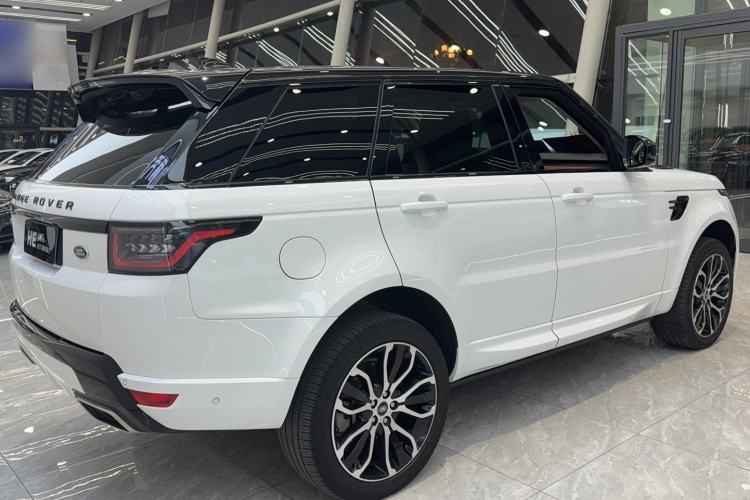 Used Land Rover Range Rover Sport 2021 3.0 L6 YAO Black Edition
