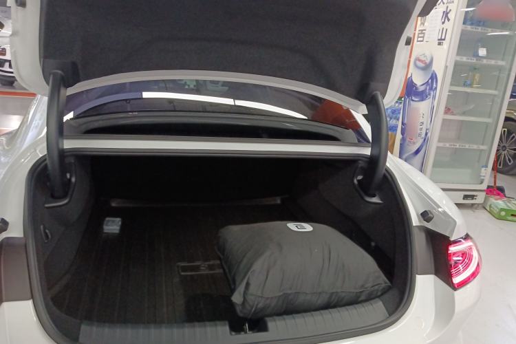 Used  SU7 2024 Four-Wheel Drive Ultra-Long Range Advanced Intelligent Driving Max Edition