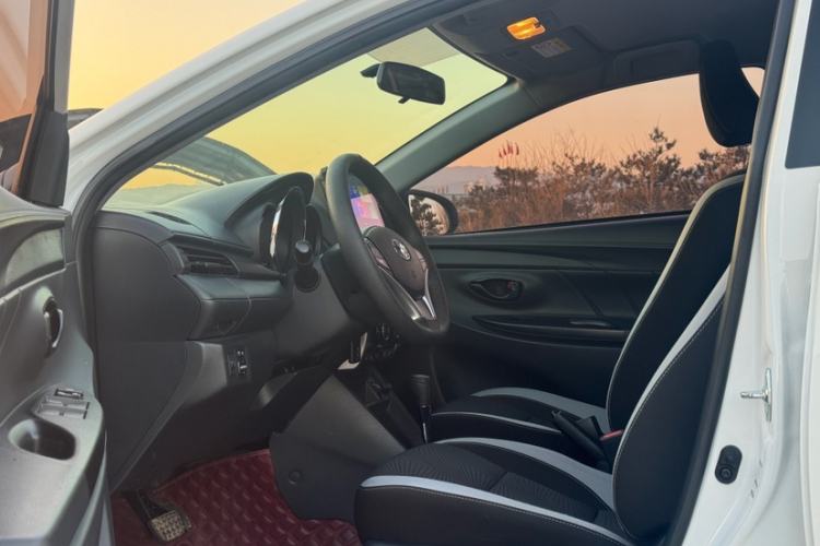 Used Toyota YARiS L Zhi Xuan 2022 X-Trail 1.5L CVT Leading PLUS Edition