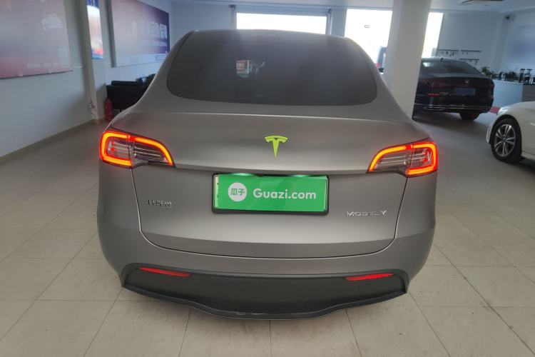 Used Tesla Model Y 2024 Rear-Wheel-Drive Version
