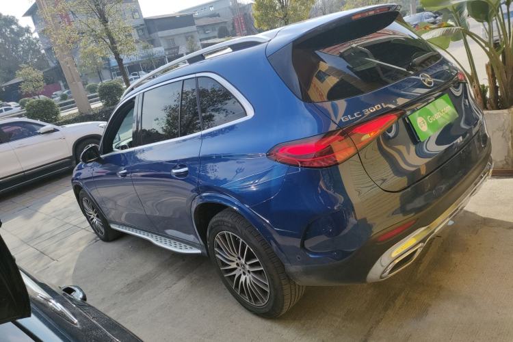 Used Mercedes-Benz GLC 2023 GLC 300 L 4MATIC Dynamic 7-Seater
