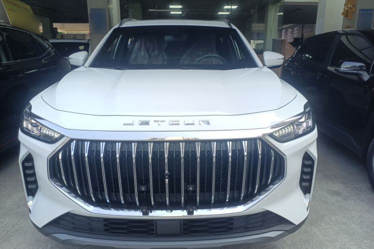 Used JETOUR X70 PLUS 2023 1.5T DCT Brave PLUS 5-Seater
