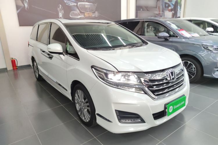 Used Honda Elysion 2016 2.4L Classic Edition
