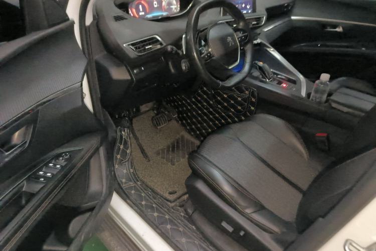 Used Peugeot 5008 2017 350THP 7-Seater Elite Edition
