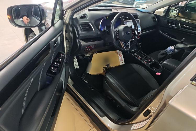 Used Subaru Outback 2018 2.5i Sport Navigation Edition with EyeSight
