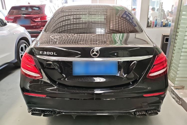 Used Mercedes-Benz E-Class 2019 E 300 L Sporty and Stylish Model