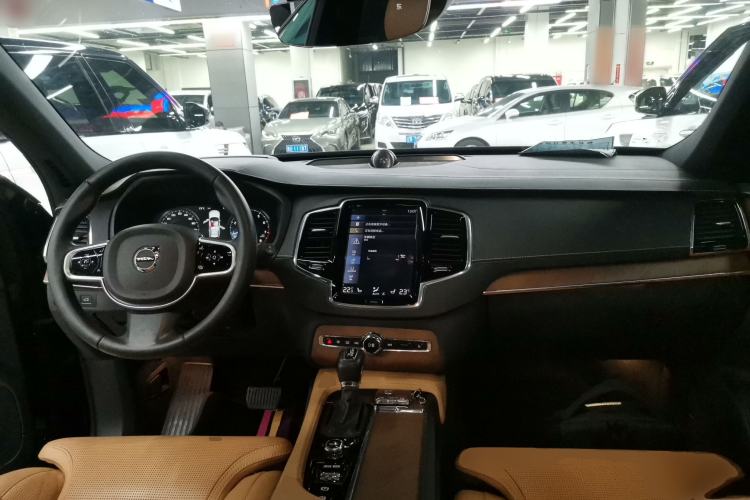 Used Volvo XC90 2015 T6 Limited Edition
