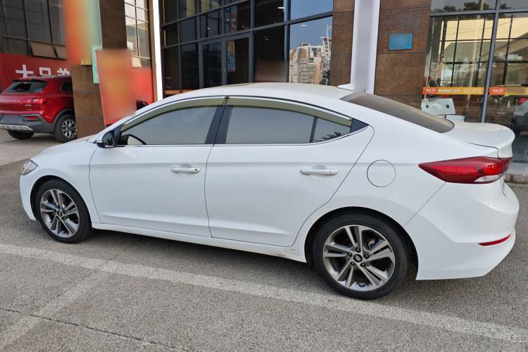 Used Hyundai Elantra 2016 1.6L Automatic ZhiXuan – Elite Version
