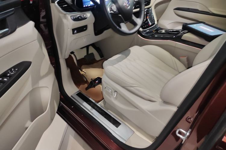 Used Buick GL8 2023 ES Lu Zun Comfort Model
