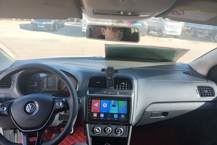 Used Volkswagen Polo 2014 1.4L Manual Fashion Edition
