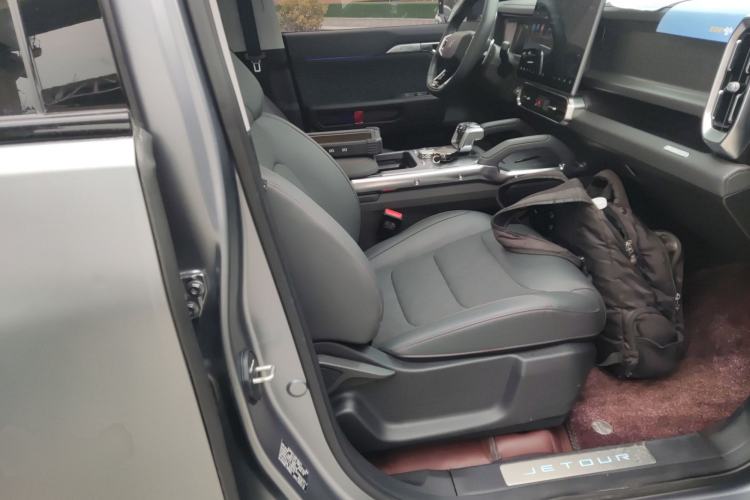 Used JETOUR Traveler 2023 2.0T Four-Wheel Drive Conqueror